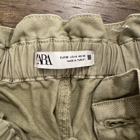 Zara paper bag jeans with pretty details - Picture 4 of 5